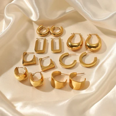 Pendientes geométricos de color dorado de acero inoxidable Pendientes de aro de moda
