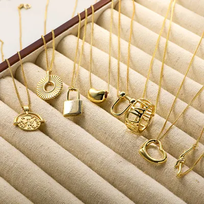 Más de 8 estilos, nueva joyería fina de moda, collares con forma de nudo de bloqueo de corazón de cadena personalizada de Plata de Ley 925 chapada en oro de 18 quilates para mujer